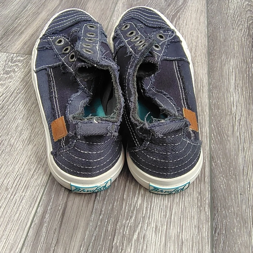 Blowfish Malibu Navy Slip-On Sneakers 7.5 - Picture 5 of 5